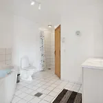 Apartment Awesome In Hvide Sande